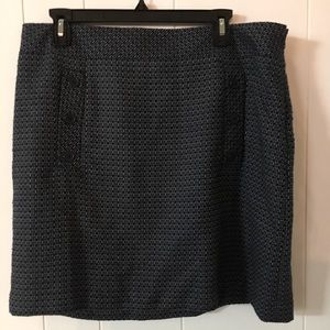 Navy Loft women’s tweed skirt size 12.